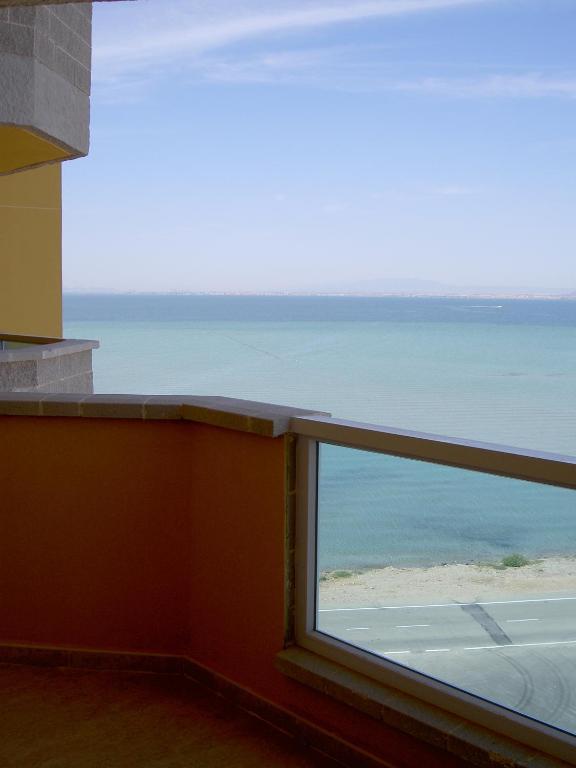 לה מנגה דל מר מנור Apartamentos Turisticos Playa Principe חדר תמונה